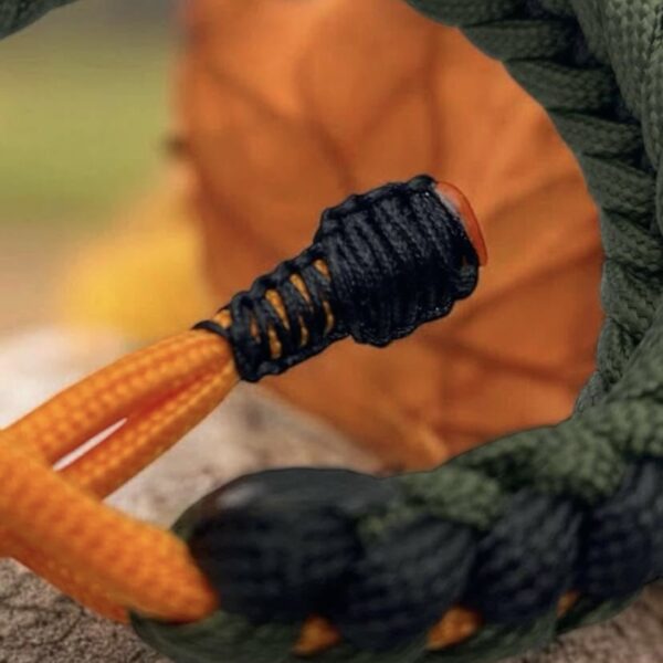 Premium Handmade Tactical Paracord Bracelet