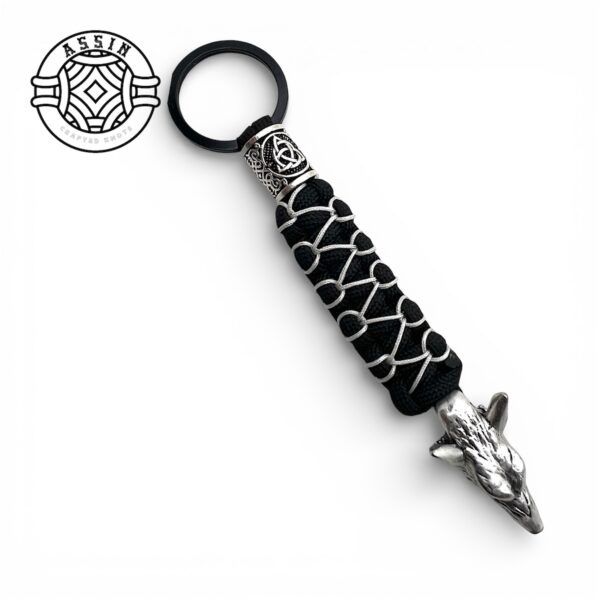 photoroom_20260212_200429 🐺 Wolf Skull Paracord Keychain – Silver Edition