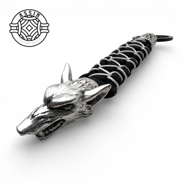 photoroom_20260212_200624 🐺 Wolf Skull Paracord Keychain – Silver Edition