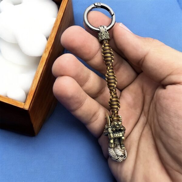 Keychain samurai