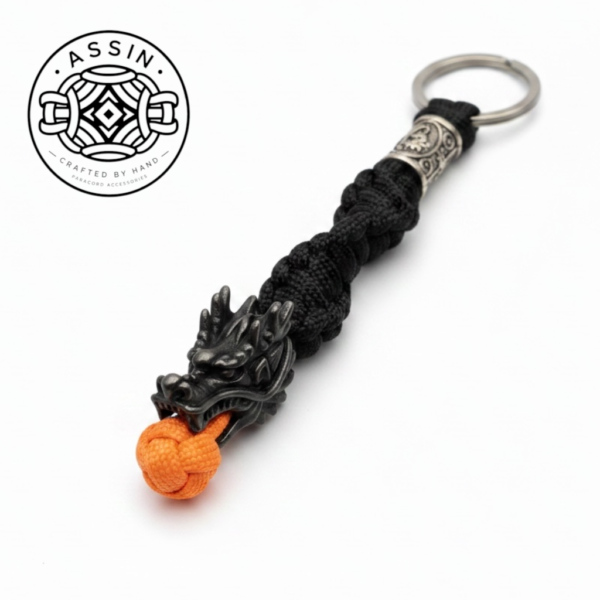 Handcrafted Dragon Head Paracord Keychain — Black "