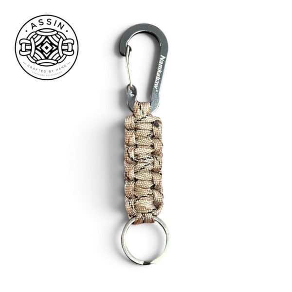 photoroom_20260926_112316 Handwoven Paracord Carabiner Key Ring – Heavy Duty EDC Keychain